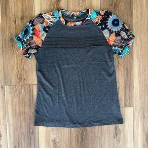 Colorblock Boho Puff Sleeve Autumn Floral Raglan Tee (Unbranded, Size S)